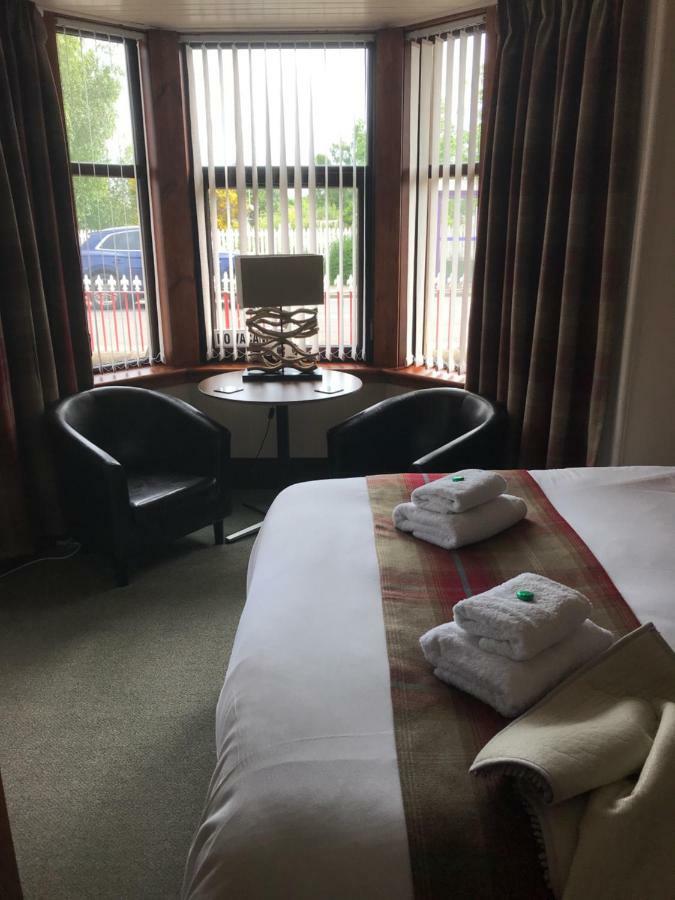 Garfield Guesthouse 딩월 외부 사진