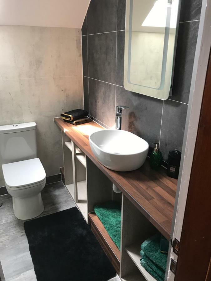Garfield Guesthouse 딩월 외부 사진